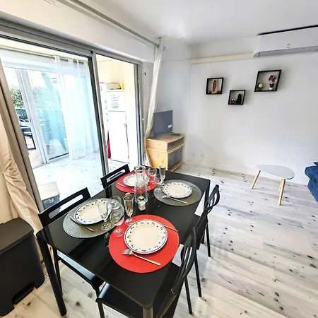 T2 Climatise Renove Avec Parking Et Piscine Pour 4 Pres De La - Fr-1-607-205 아파트 *